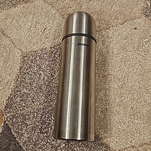 ZOJIRUSHI Stainless Bottle - Picture 1 of 3